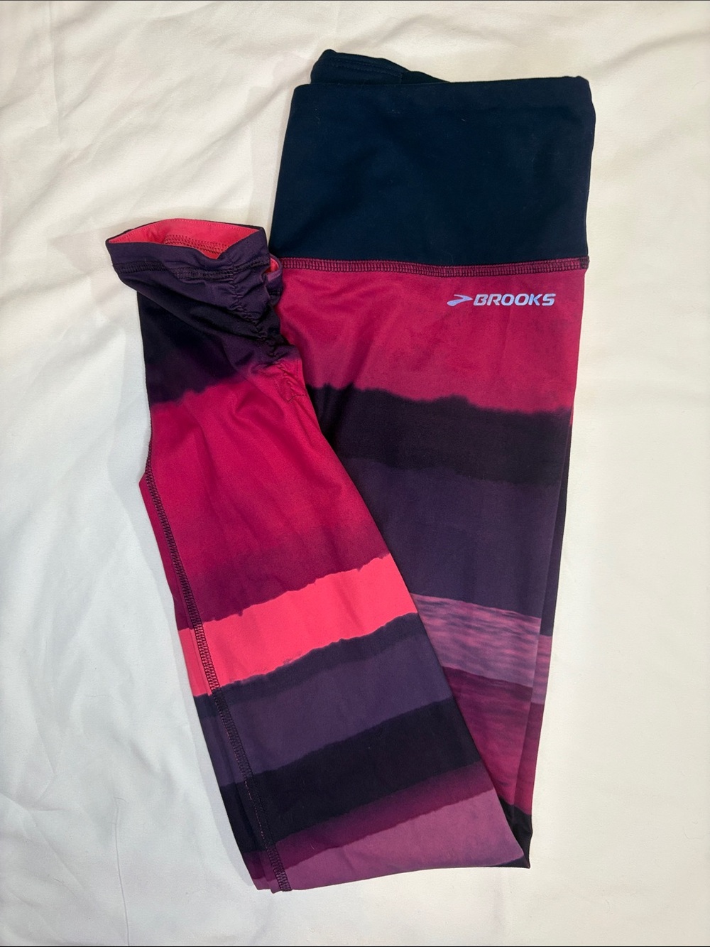 Brooks Greenlight SE Pink Purple Magenta Gradient Running Leggings Cinched Ankle